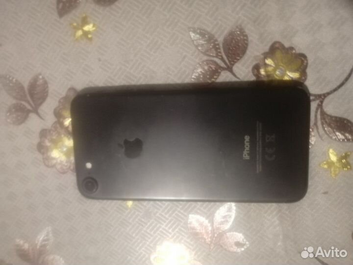 iPhone 7, 32 ГБ