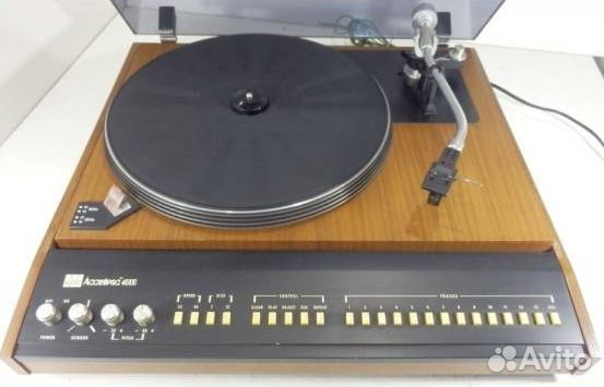 Проигрыватель винила ADC Accutrac 4000 EW3
