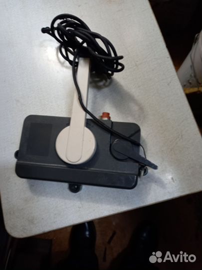 Машинка газ/реверс аналог ямахи 703