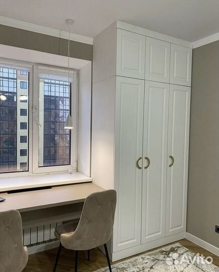 Шкаф с рабочим местом