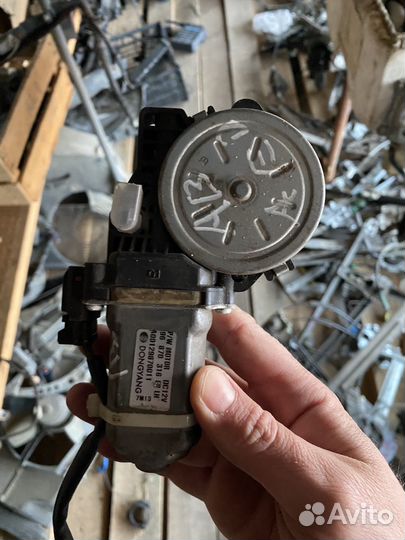 Шевролет Авео Т250 моторчик стеклоподьемника