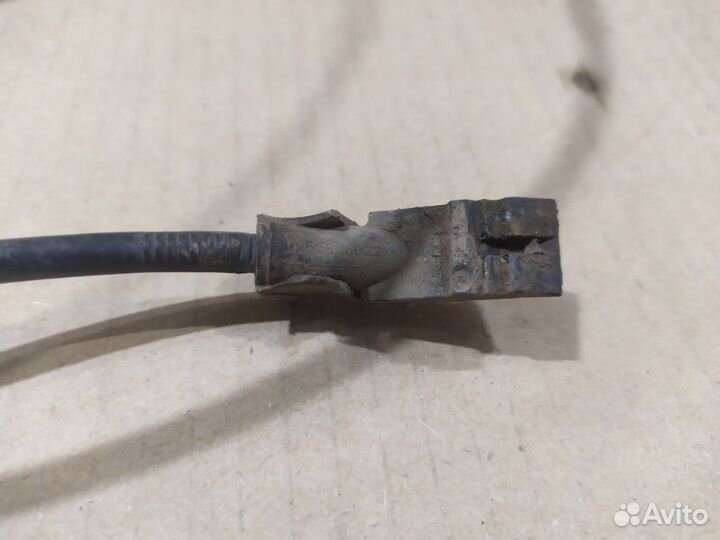 Датчик abs передний правый Nissan Almera G15 K4M