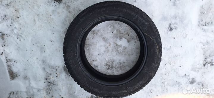 Nokian Tyres Hakkapeliitta 8 215/55 R17