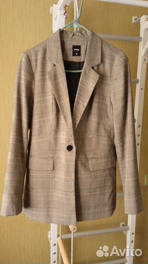 Жакет, пиджак женский размер s