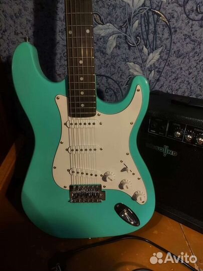 Электрогитара с комбиком