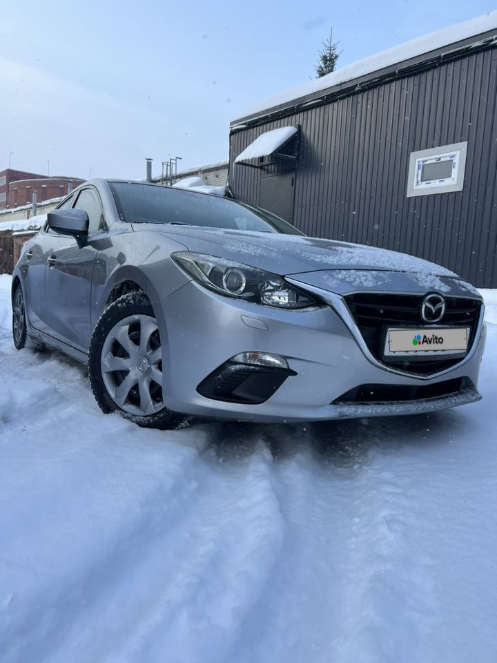 Mazda 3: фото владельца