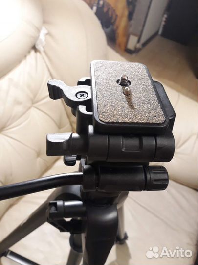 Штатив для съемки