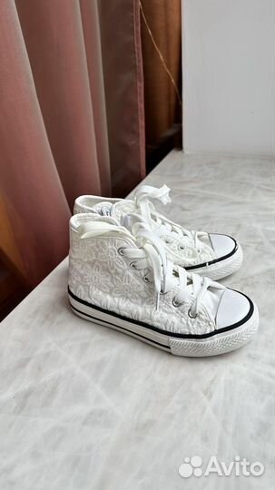 Кеды в стиле converse