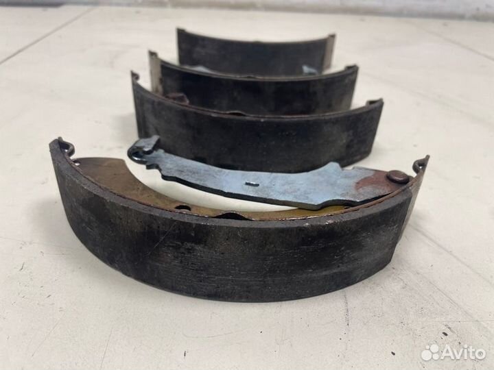 Колодки барабанные к-кт задние Volkswagen Polo