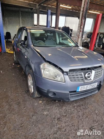 В разборе Nissan Qashqai J10 2007г