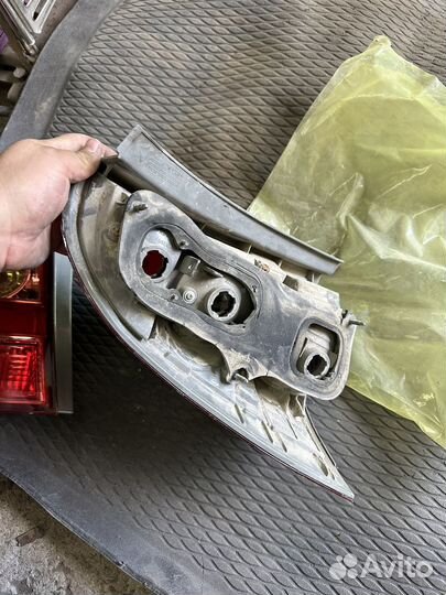 Фонарь левый и правый задний corolla fielder