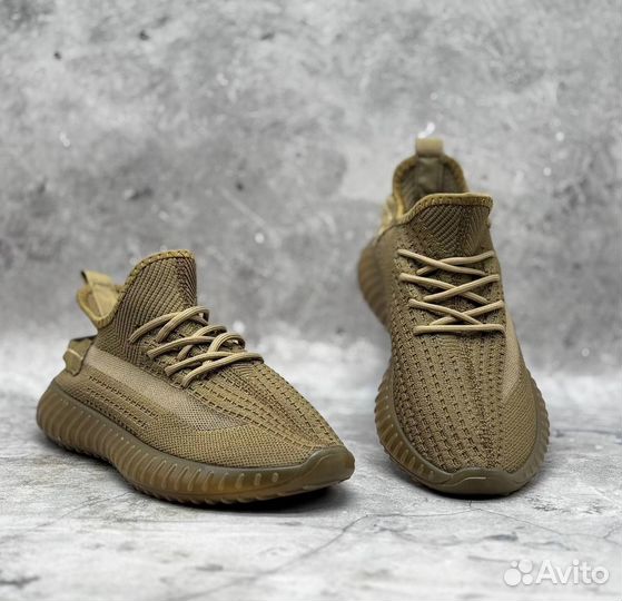 Кроссовки мужские adidas yeezy boost