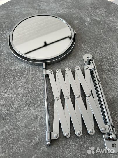 Зеркало настенное