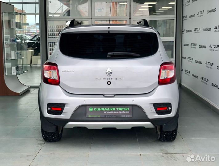 Renault Sandero Stepway 1.6 МТ, 2016, 92 369 км