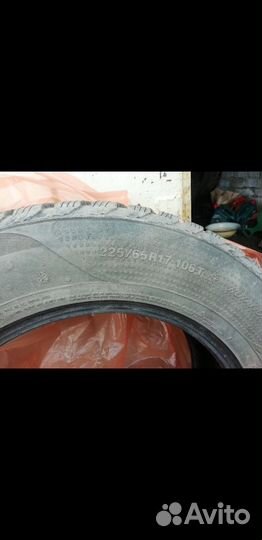Kumho 722 225/65 R17