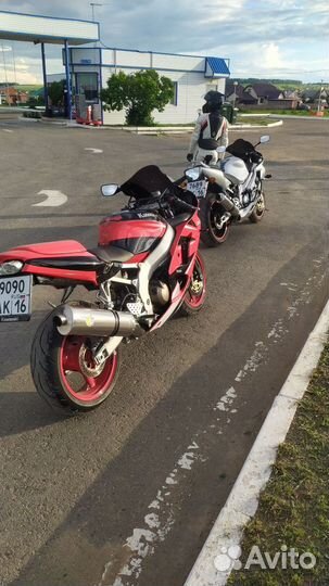 Kawasaki zx6r