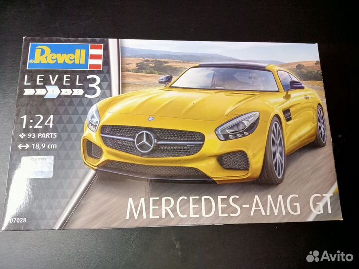Mercedes AMG GT Revell 1:24