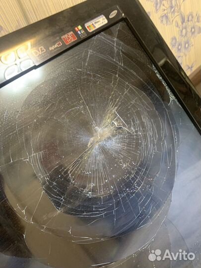 Телевизор на запчасти samsung