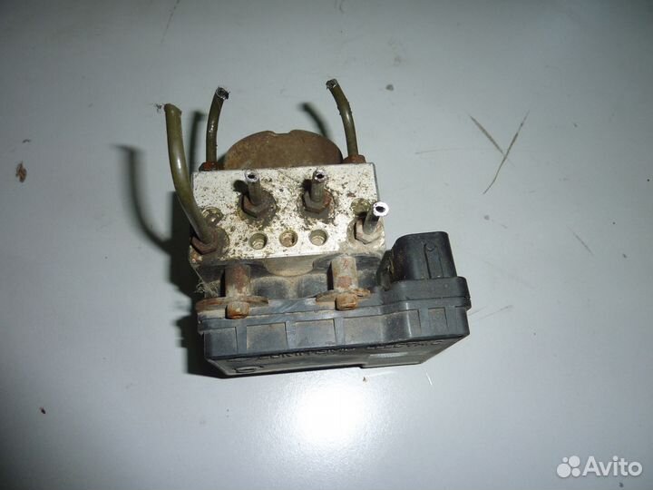 Mitsubishi Lancer 9 блок ABS MB5-2WDE-5621-1