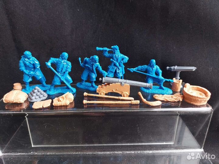 Пираты с пушкой.Остров сокровищ.Копии Barzso