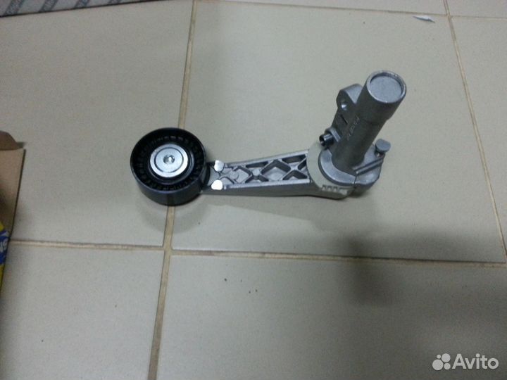 Ролик натяжной ремня Peugeоt 308 1600 cm3 120 л. с