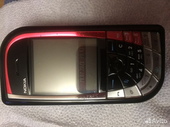 Телефон Nokia 7610