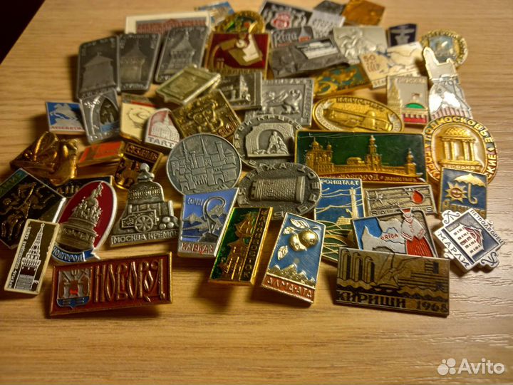 Коллекция значков СССР