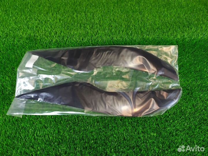 Реснички на фары Ford Focus 2009