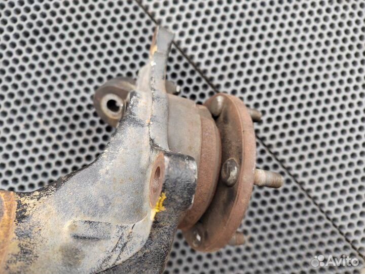 Ступица прав. перед. Toyota Venza