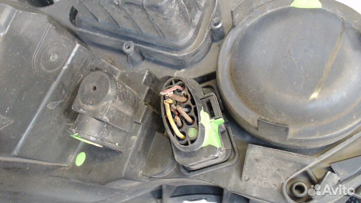 Фара (передняя) Volkswagen Polo, 2002