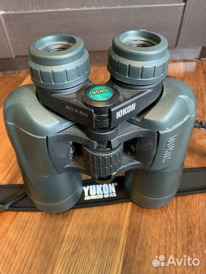 Бинокль yukon 20х50