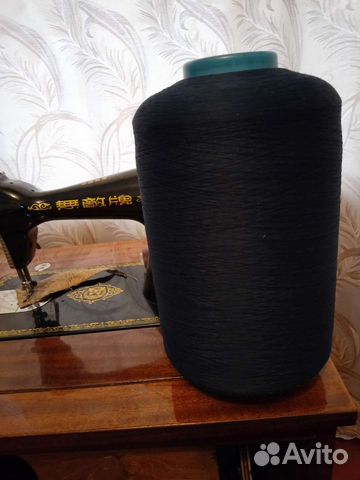Катушка ниток огромная