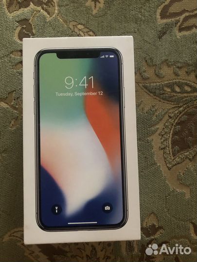 iPhone X, 256 ГБ