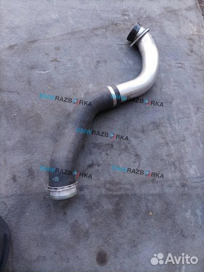 Патрубок интеркулера правый BMW X5 E53 рест. 2005