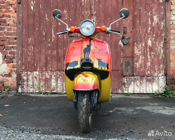Ретро мопед Honda Giorno Deluxe