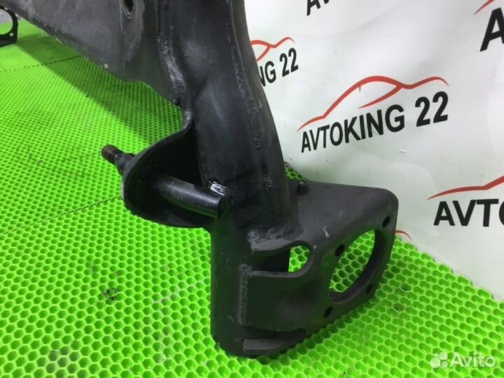 Балка задняя Toyota Wish ZNE10 1ZZ-FE 2004