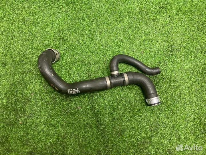 Патрубок системы охлаждения Mercedes E W211 3.5