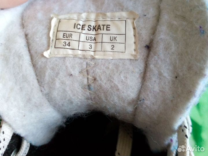 Коньки хоккейные