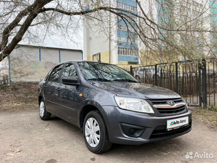 LADA Granta 1.6 МТ, 2017, 63 000 км