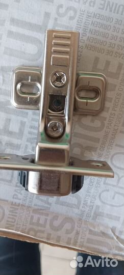 Петли мебельные blum