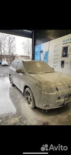 Mitsubishi Outlander 3.0 AT, 2014, 74 000 км