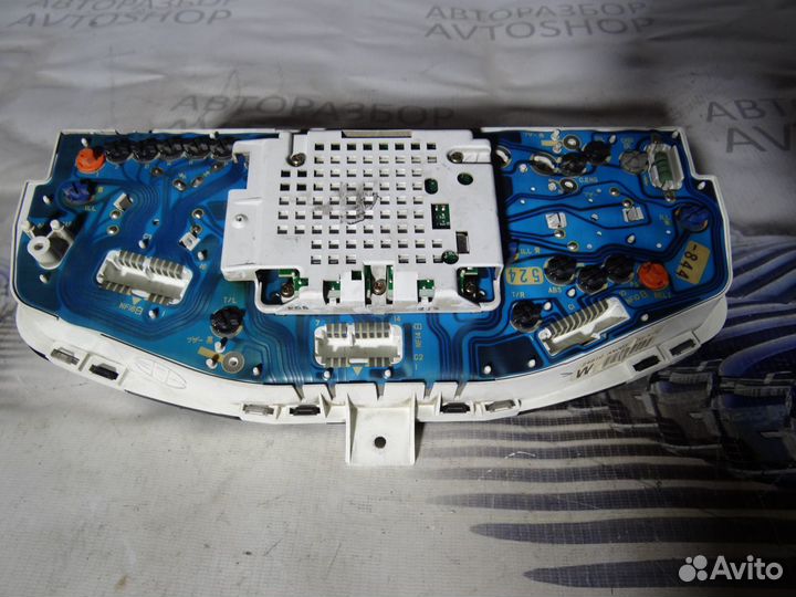 Панель приборов Nissan March 1992- 2002