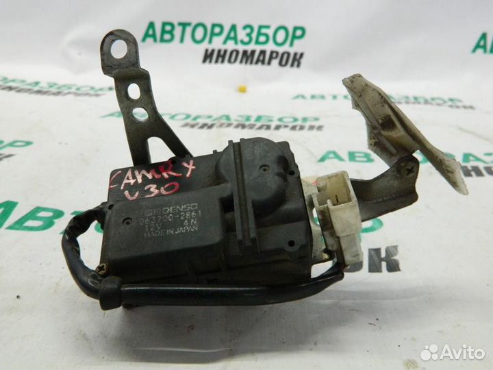 Моторчик заслонки печки для Toyota Vista 3 1990-1