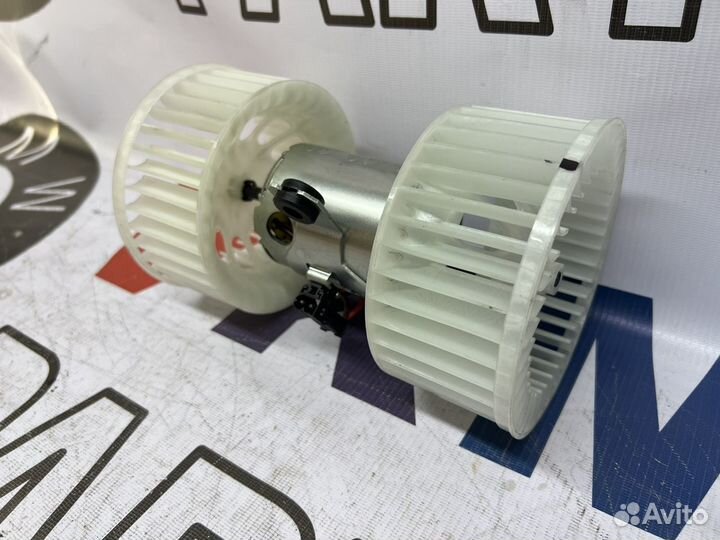 Вентилятор печки бмв Е39 моторчик печки Х5 Е53