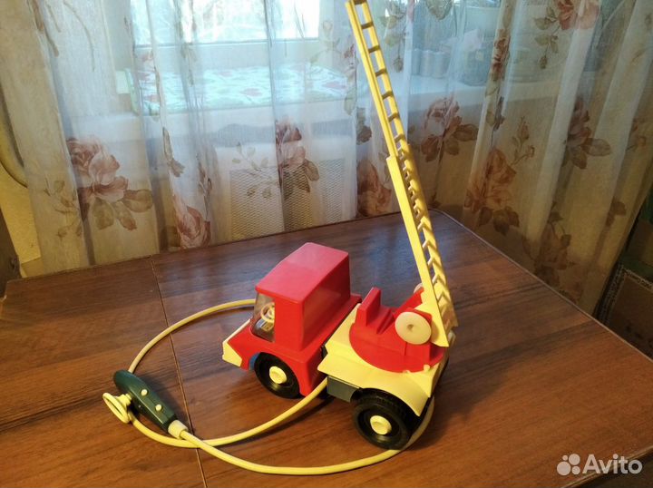 Игрушки СССР. Машина пожарная. Норма