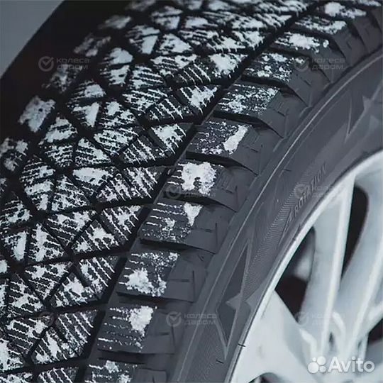 Bridgestone Blizzak DM-V2 235/65 R17 108S