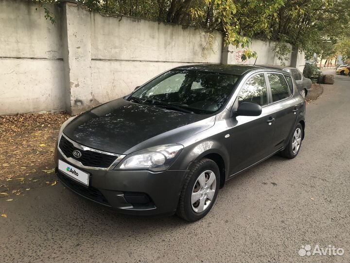 Kia Ceed 1.4 МТ, 2010, 255 000 км