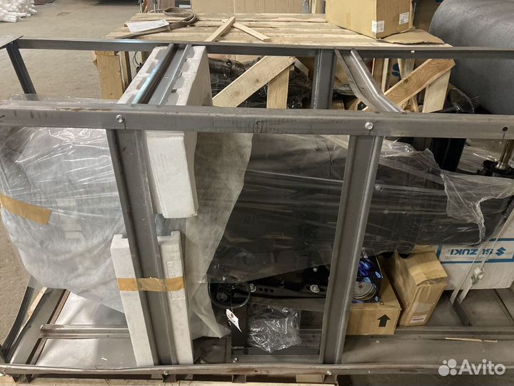 Лодочный мотор Suzuki df140 BTL в наличии