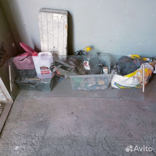 Заднее стекло ваз классика 2101,2106 2105 2107