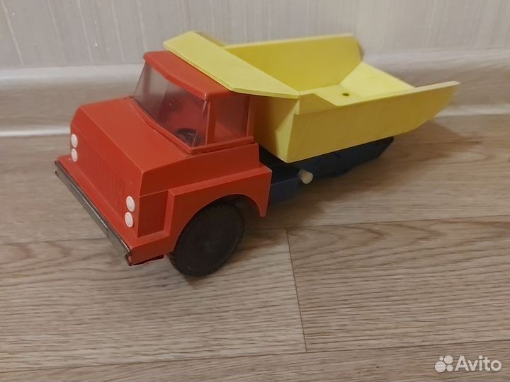 Модели и машинки СССР